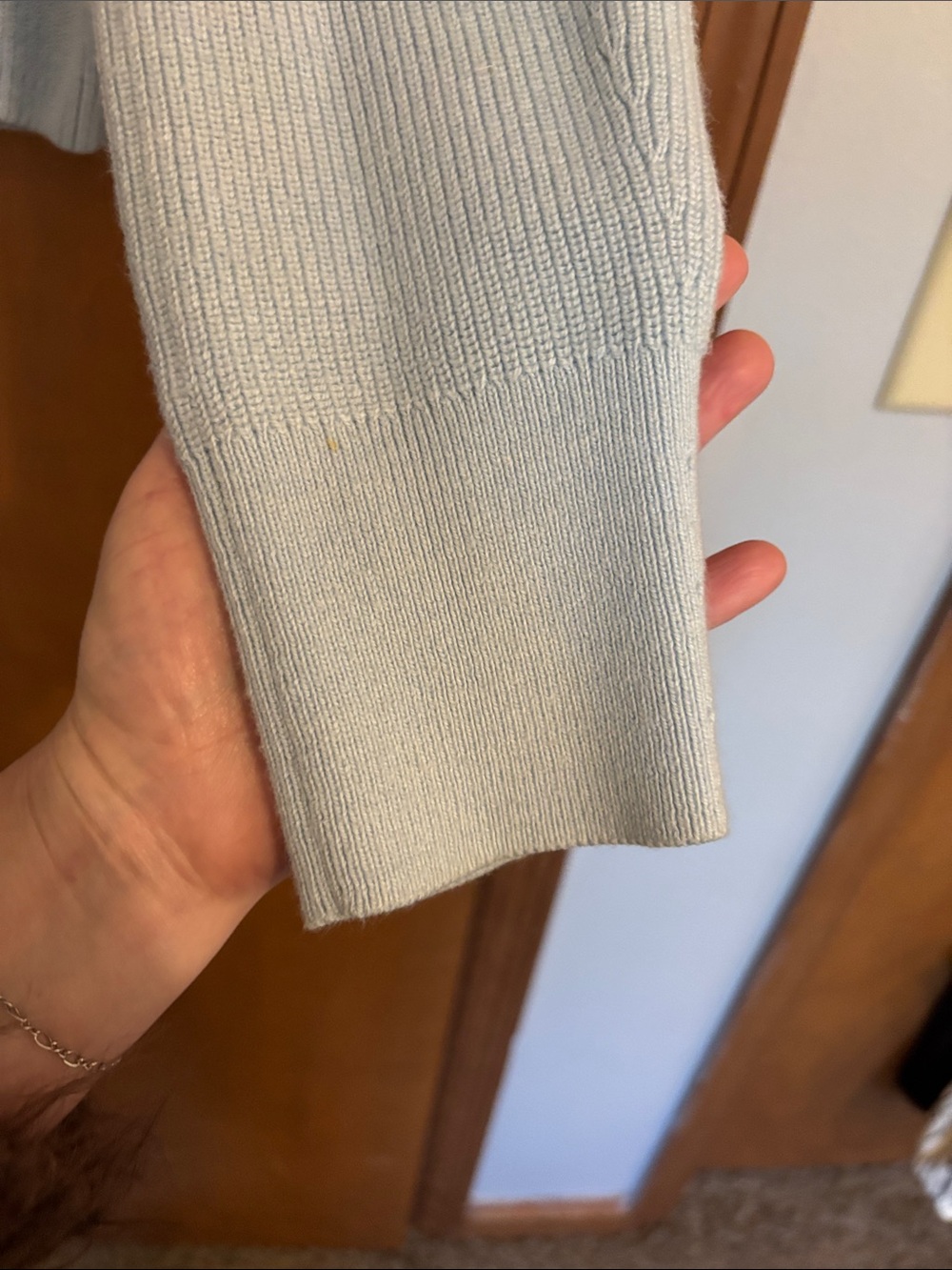 lululemon athletica women’s Pale Blue Ribbed Crewneck Sweater - Picture 3 of 5